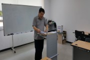 한 번도 같은 꽃이 핀적 없다 (썸네일)