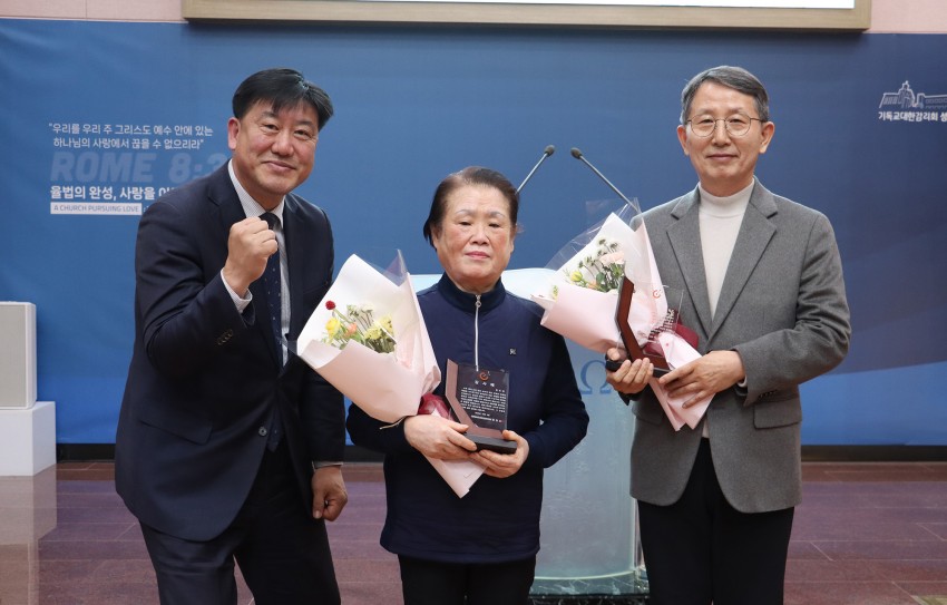 3418e0da8a4e02a67fb78ec6c022888e_1765862