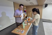“모의 화폐로 배우는 똑똑하고 현명한 소비!” 발달장애인 주간활동센터 일상생활 교육 (썸네일)